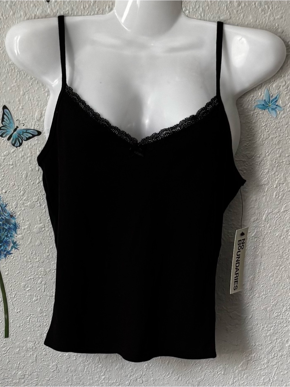 Cropped Black Lace-Trim Cami Tank